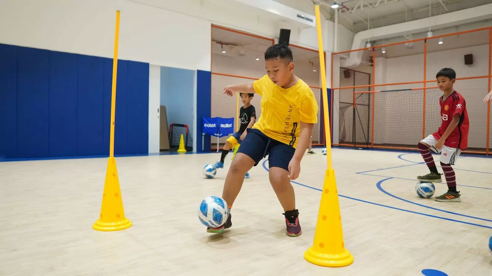 The Ultimate Guide to Futsal Warm Ups: Static and Dynamic Drills